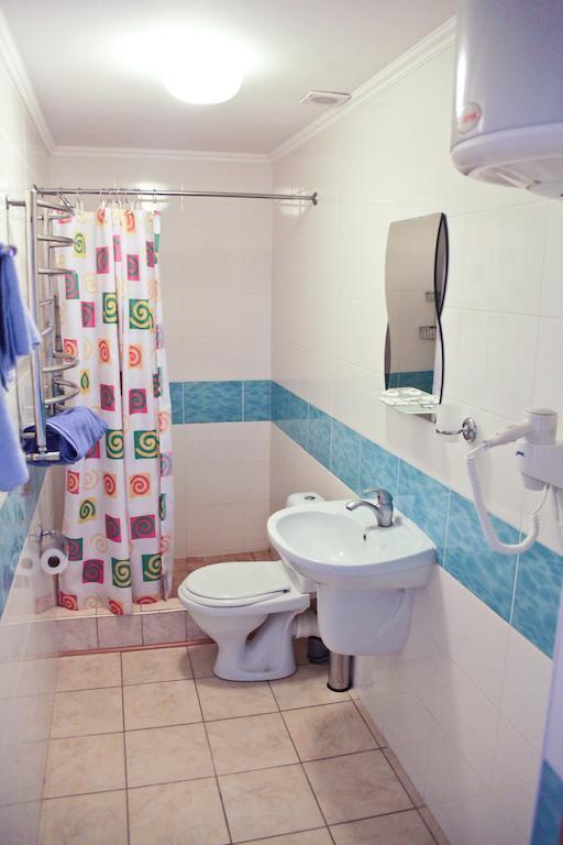 Cowboy Hotel Odessza Szoba fotó
